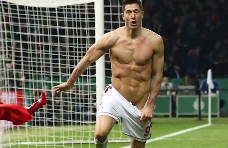 世俱杯激战正酣，《最佳球会》周年庆系列全新版本邀你来战！