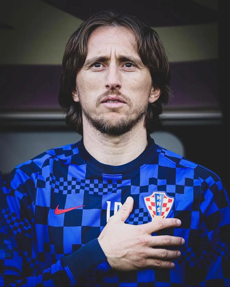 腾讯游戏联手ROG，最强游戏手机来了？