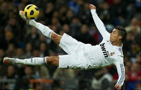 意甲-弗拉霍维奇替补建功 尤文1-0热那亚获两连胜 [意甲尤文图斯]